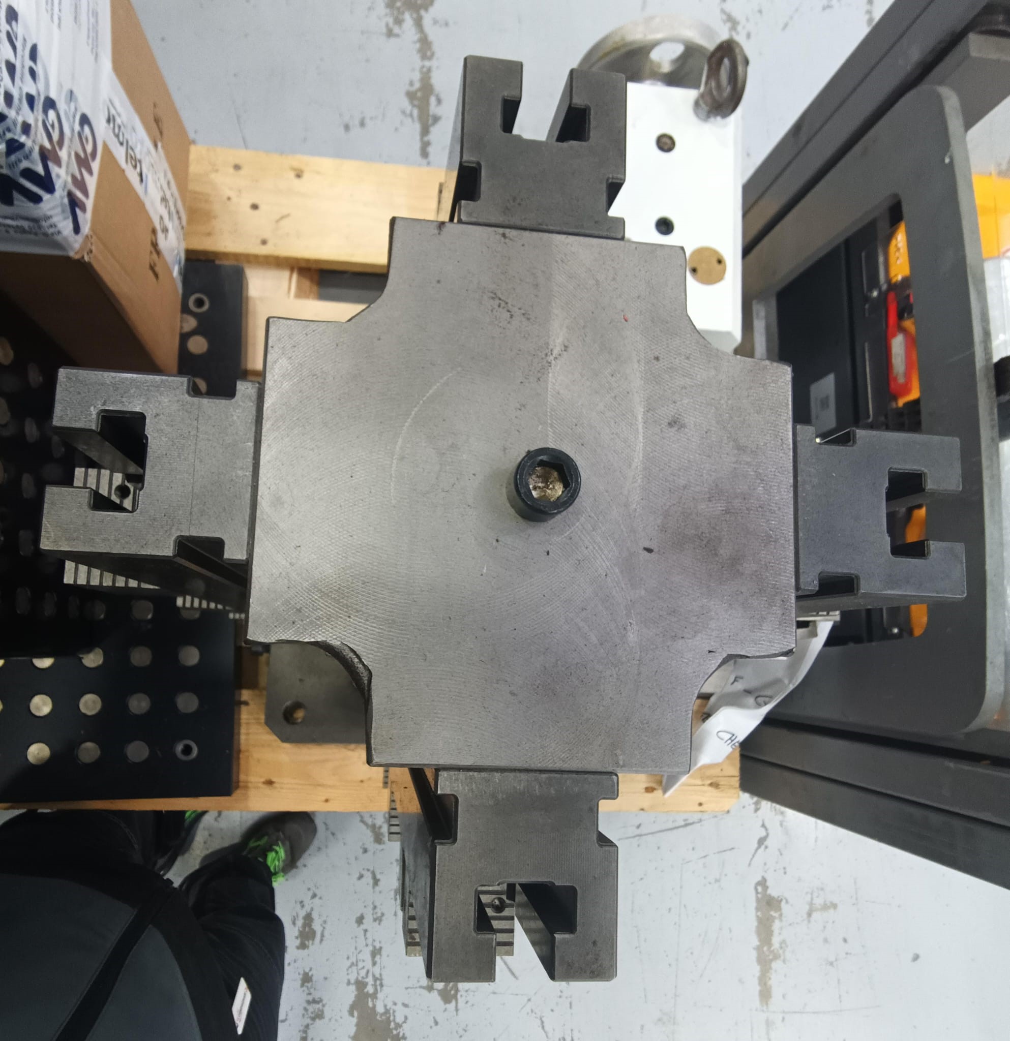 Cubo con 4 morse doppie usato 300×300